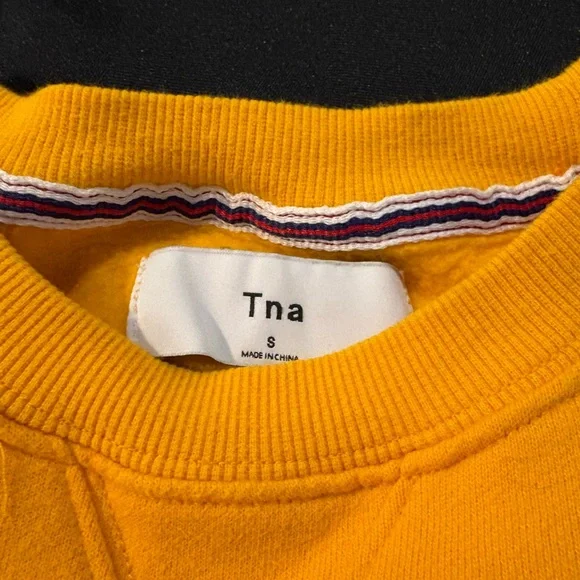 TNA Sweater - Picture 2 of 2